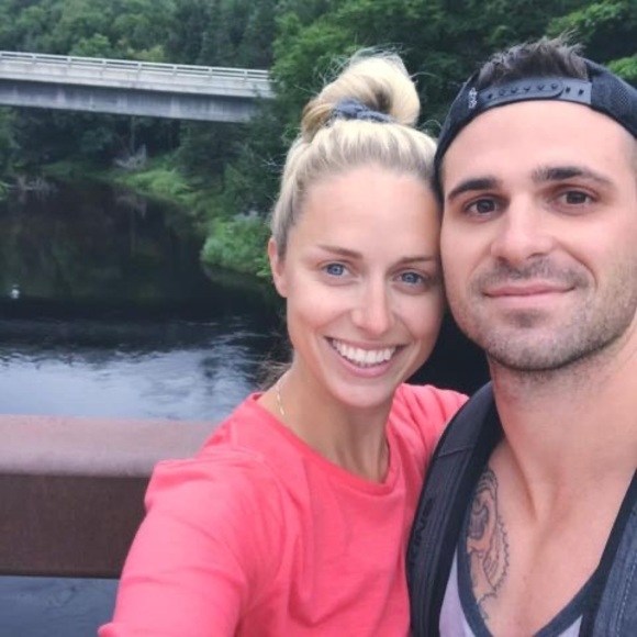 Meet your Posher, Katie - Picture 1 of 1